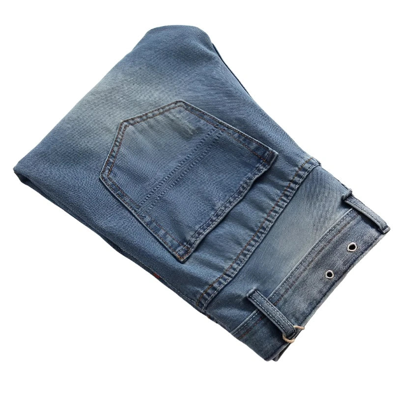 MEDIUM WORN OUT STRAIGHT JEANS 'ZHANLINWU'.